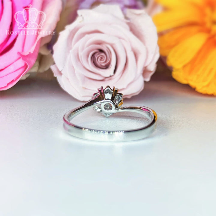 0.7CT Floral Snowflake Solitaire Engagement Ring - LGR013 - Roselle Jewelry