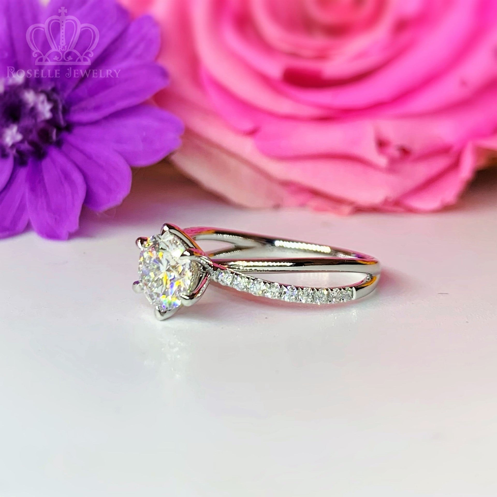 LGT009 - [Setting Only] Side Stone Twist Engagement Diamond Ring
