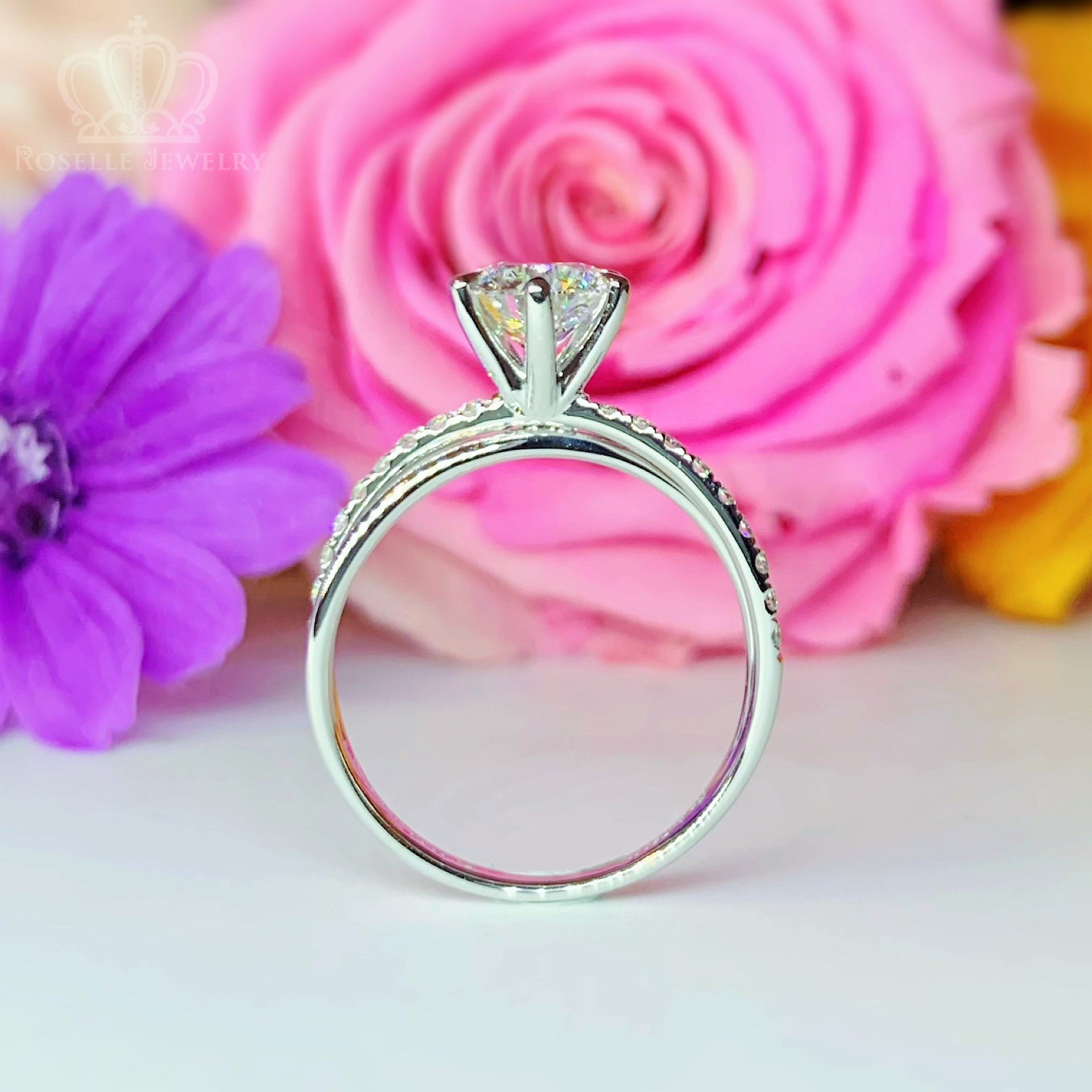 LGT009 - [Setting Only] Side Stone Twist Engagement Diamond Ring