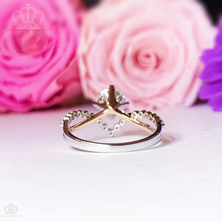 Two Tone V shape Side Stone Diamond Engagement Ring - LGR042 CHARLISA™