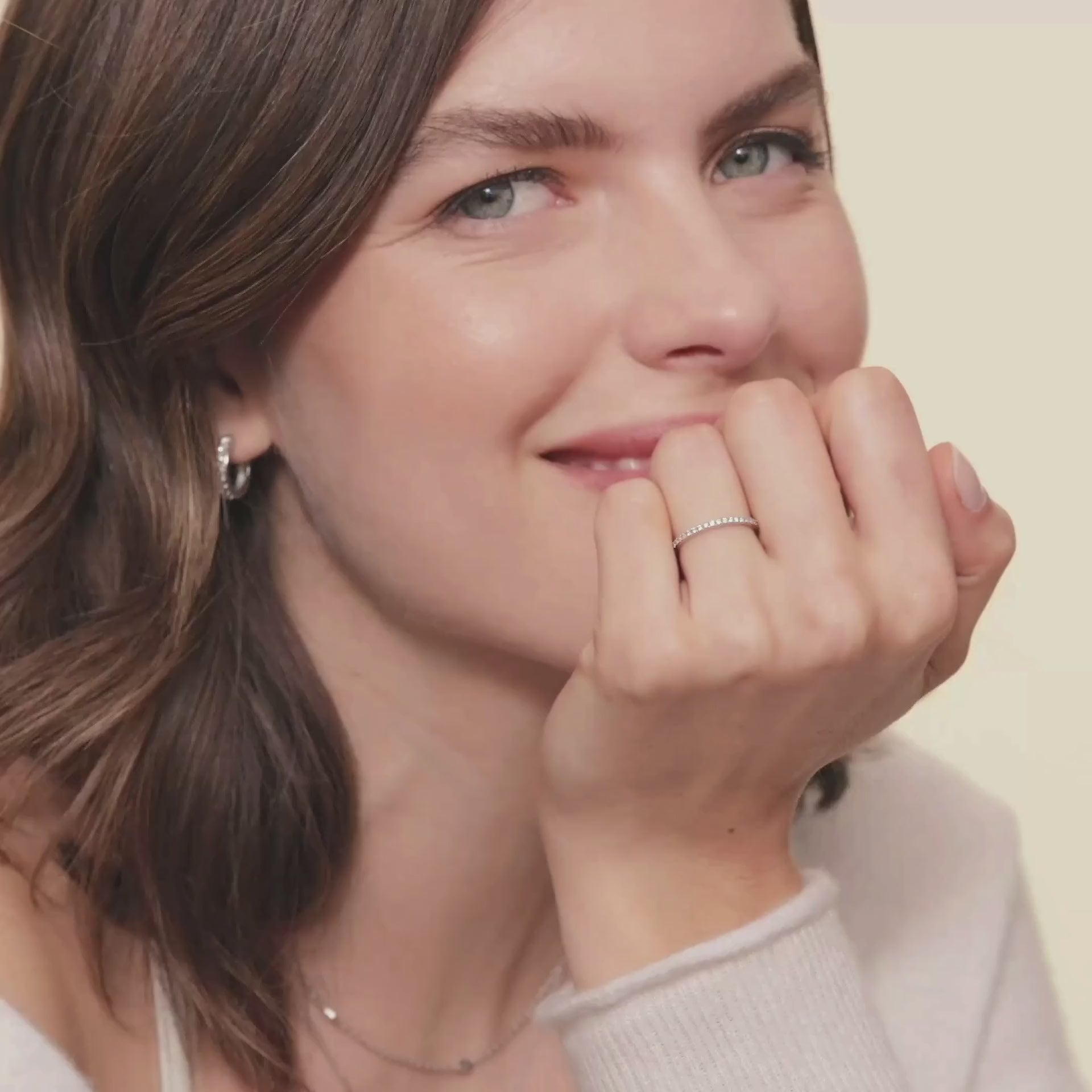 LR24 - 0.25ctw Luxe Ballad Pave Half Eternity Diamond Wedding Band Ring (Classic Width)