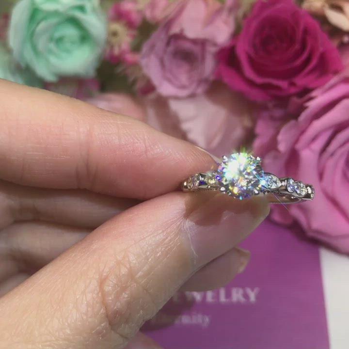 V17 - Vintage Engagement Ring