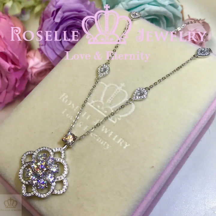 Luxury Floral Pendant Necklace - VN2 - Roselle Jewelry